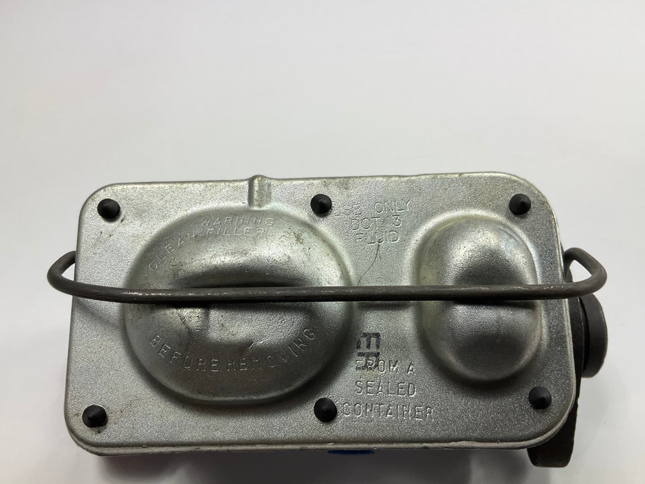 REMAN. Wagner R11729 Brake Master Cylinder (w/Power Brakes)
