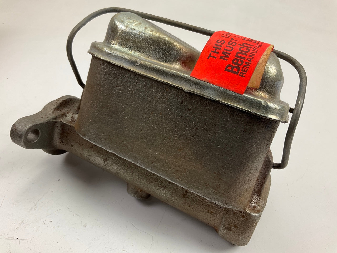 REMAN. Wagner R86130 Brake Master Cylinder