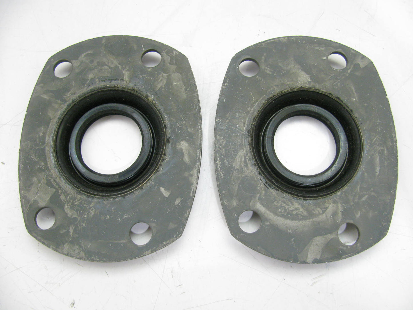Wagner SS-8429 Rear Wheel Seal Kit