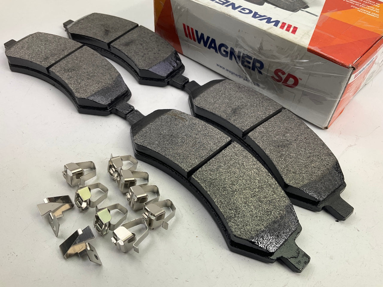 Wagner SX1084 SevereDuty Semi-Metallic Disc Brake Pad Set - Front