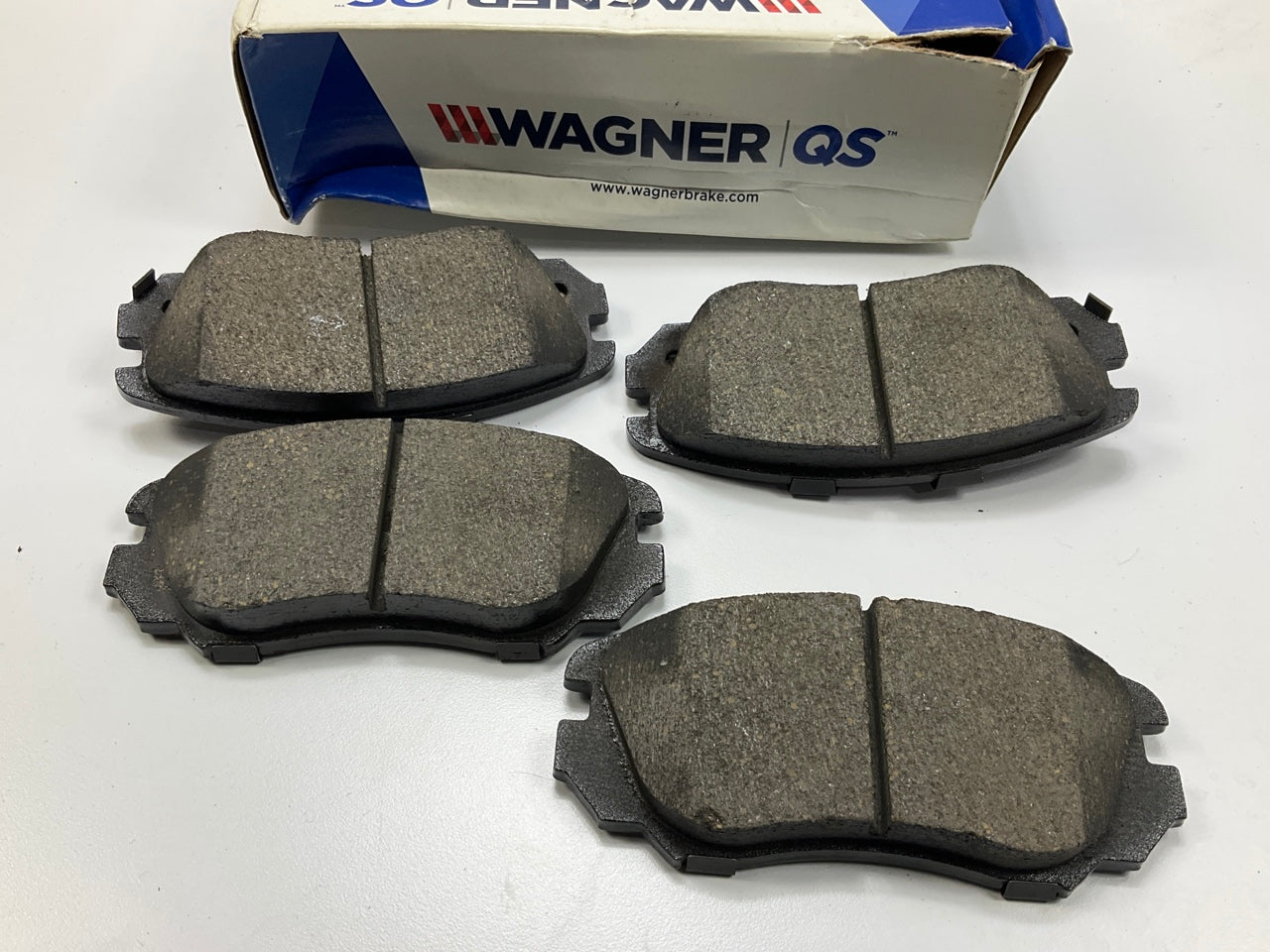 NO HARDWARE - Wagner ZD1421 Front Ceramic Disc Brake Pads