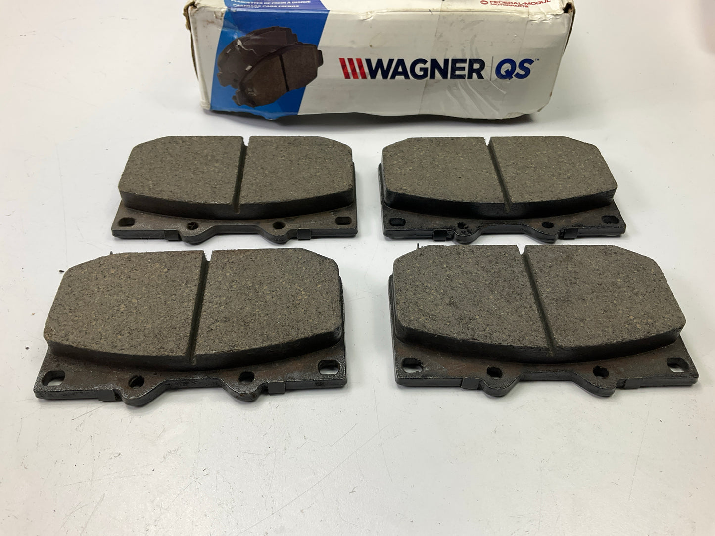 Wagner ZD812 Front Disc Brake Pads 2001-2003 Sequoia, Tundra - MISSING HARDWARE