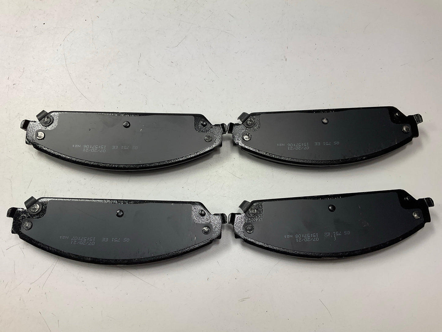 MISSING HARDWARE - Wagner ZX1058C Front Semi-Metallic Disc Brake Pads