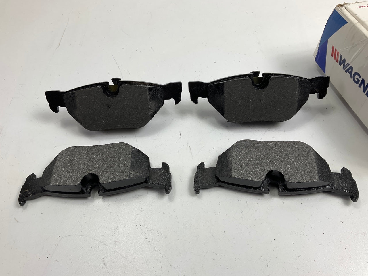 MISSING HARDWARE - Wagner ZX1171 Rear Semi-Metallic Disc Brake Pads