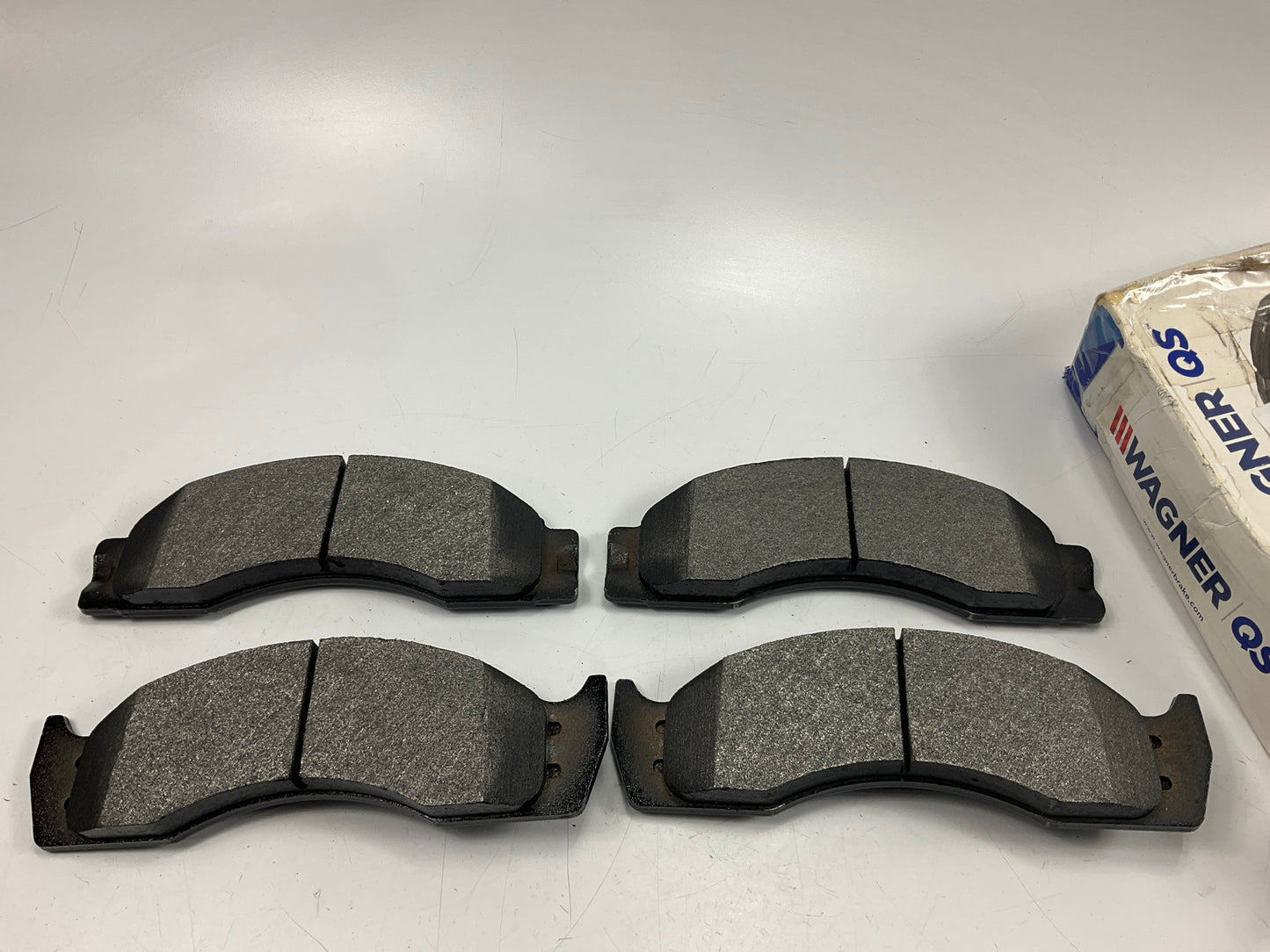 MISSING HARDWARE - Front / Rear Wagner ZX411 Disc Brake Pads