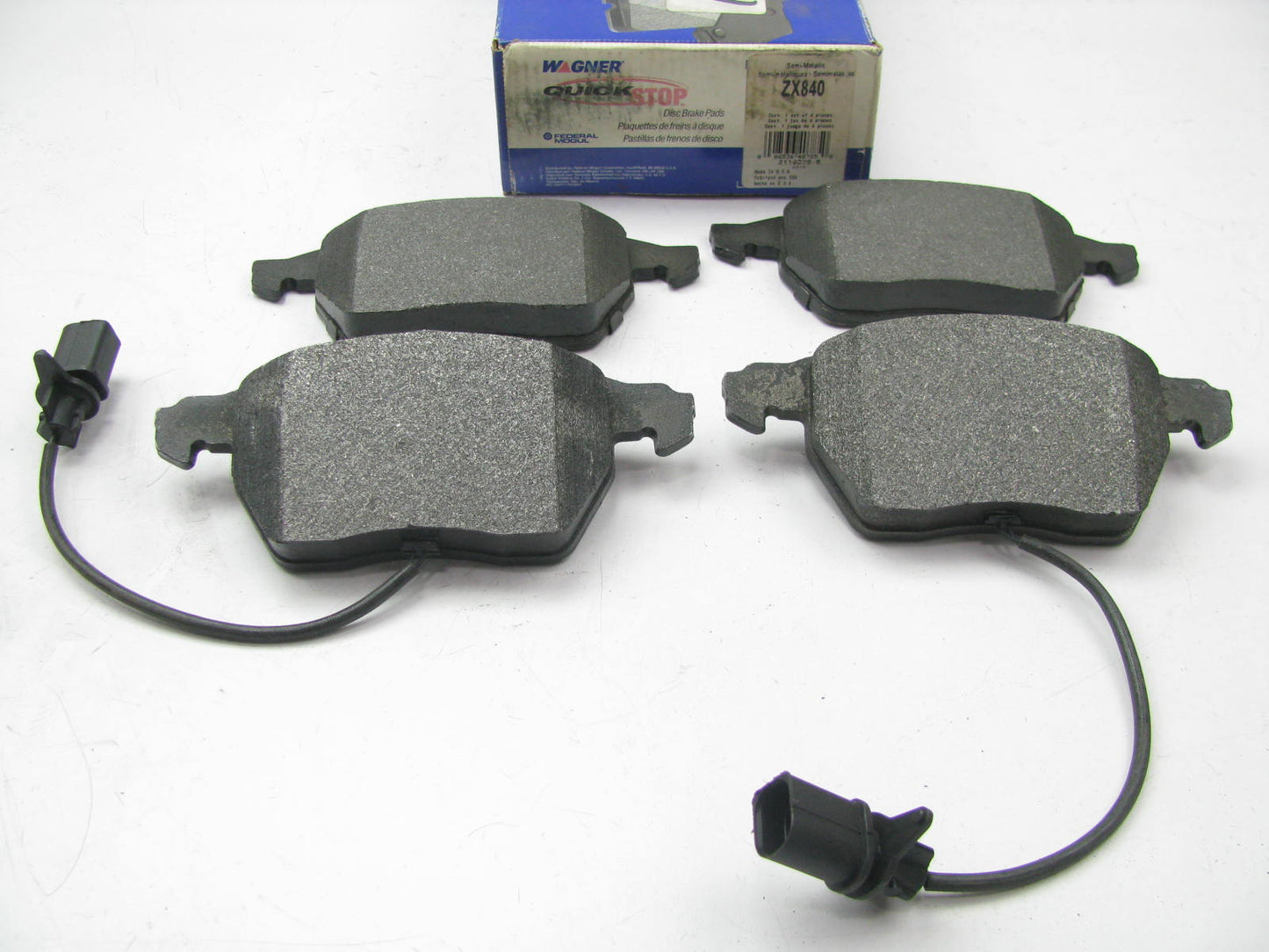 Wagner ZX840 Semi-Metallic Disc Brake Pad Set - Front