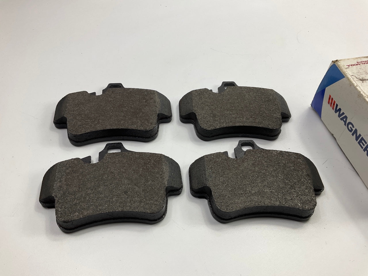 Wagner ZX994 Front Semi-Metallic Disc Brake Pads
