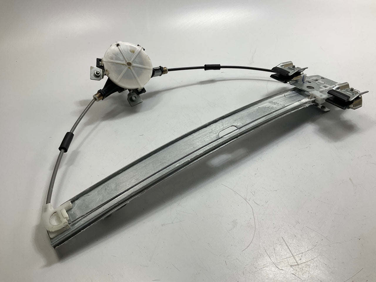 WAI WMR4966R Front Right Manual Window Regulator For 2005-2012 Dodge Dakota