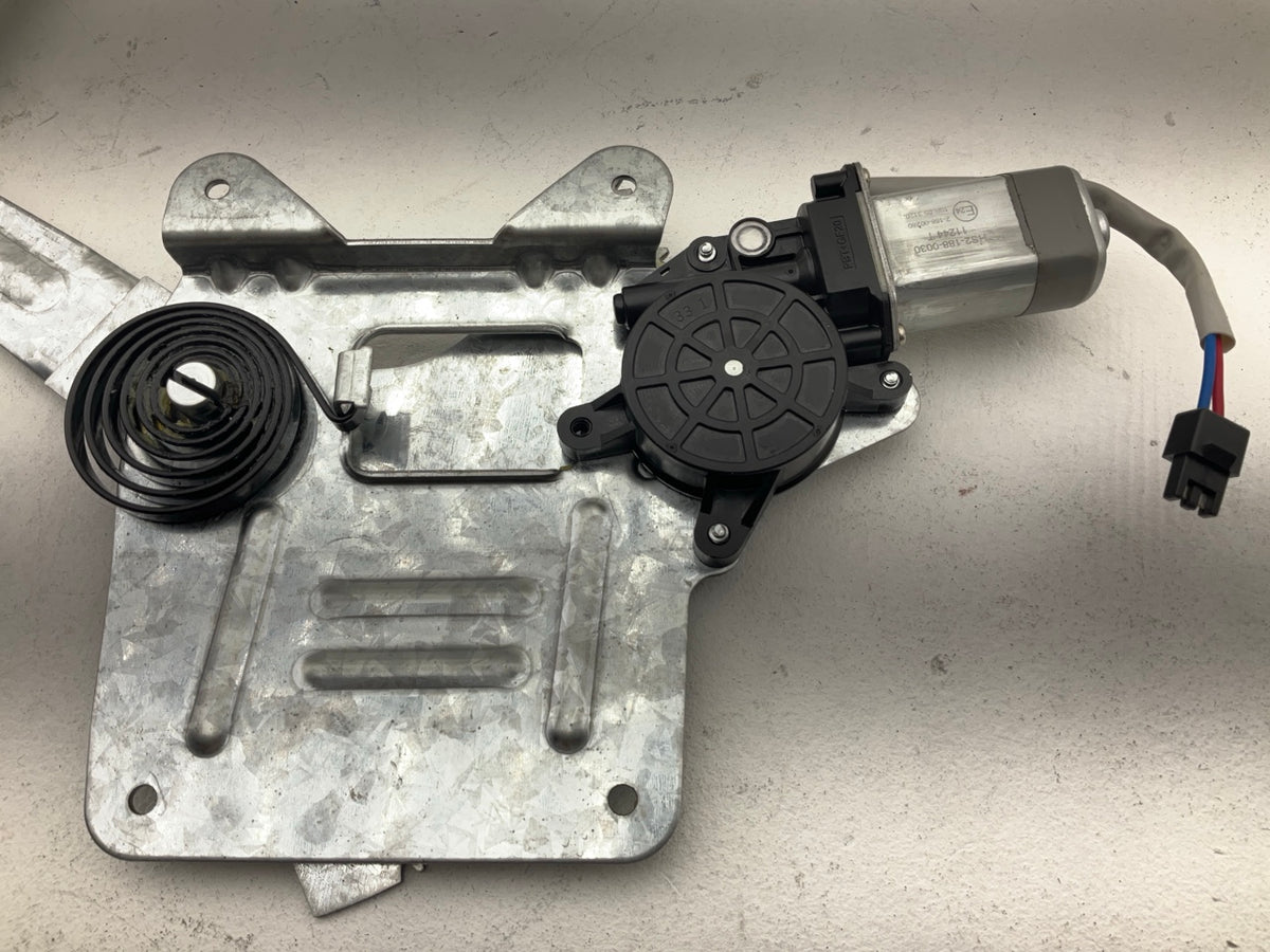 WAI WPR0505LM Front Left Power Window Motor & Regulator