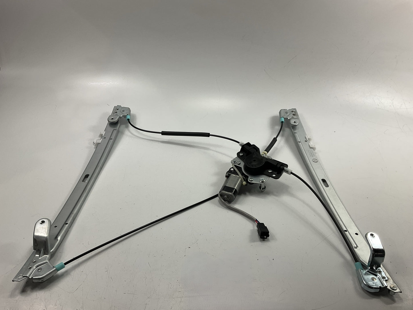 WAI WPR0706LM Front Left Power Window Motor & Regulator For 01-03 Grand Caravan