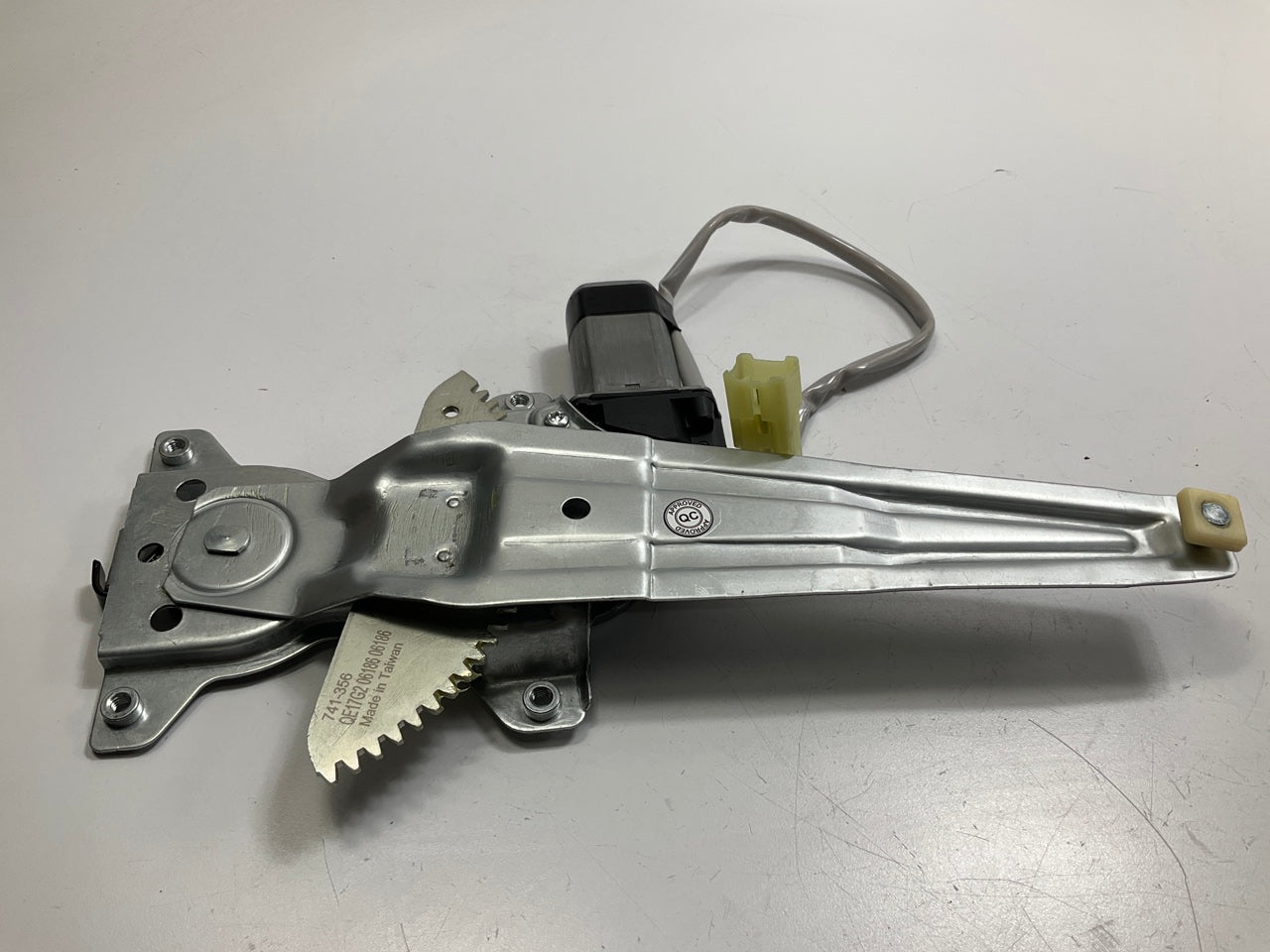 WAI WPR0852LMB Rear Left Power Window Regulator And Motor Assembly