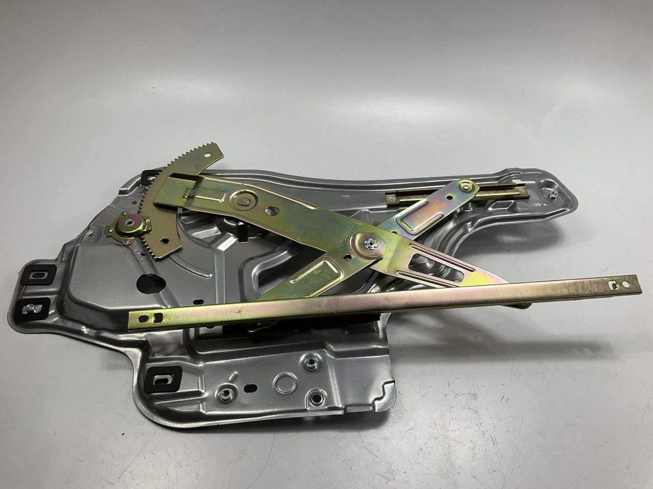 WAI WPR5362R Front Right Passenger Side Power Window Regulator (REGULATOR ONLY)