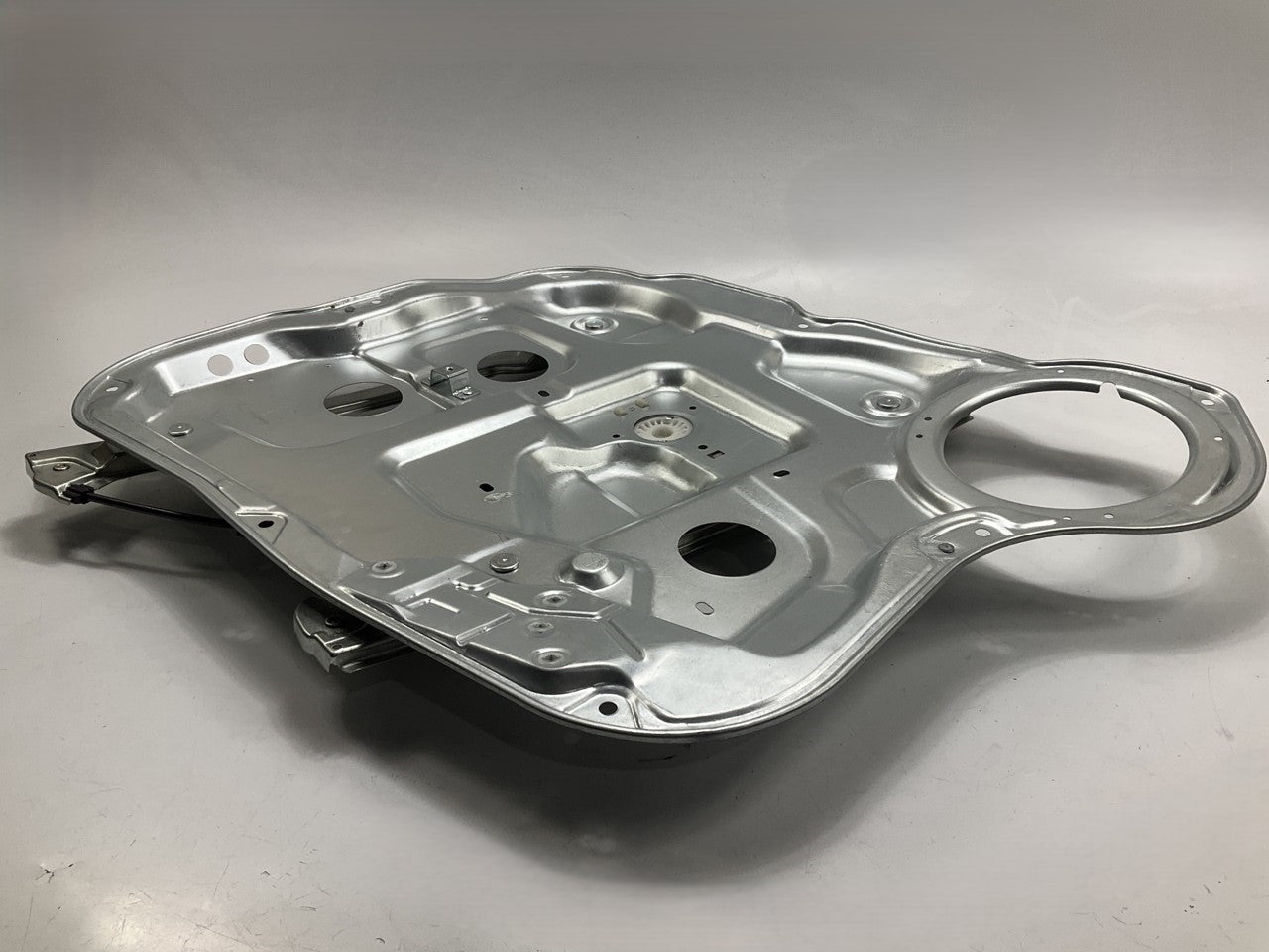 WAI WPR5382R Front Right Passenger Side Power Window Regulator (REGULATOR ONLY)