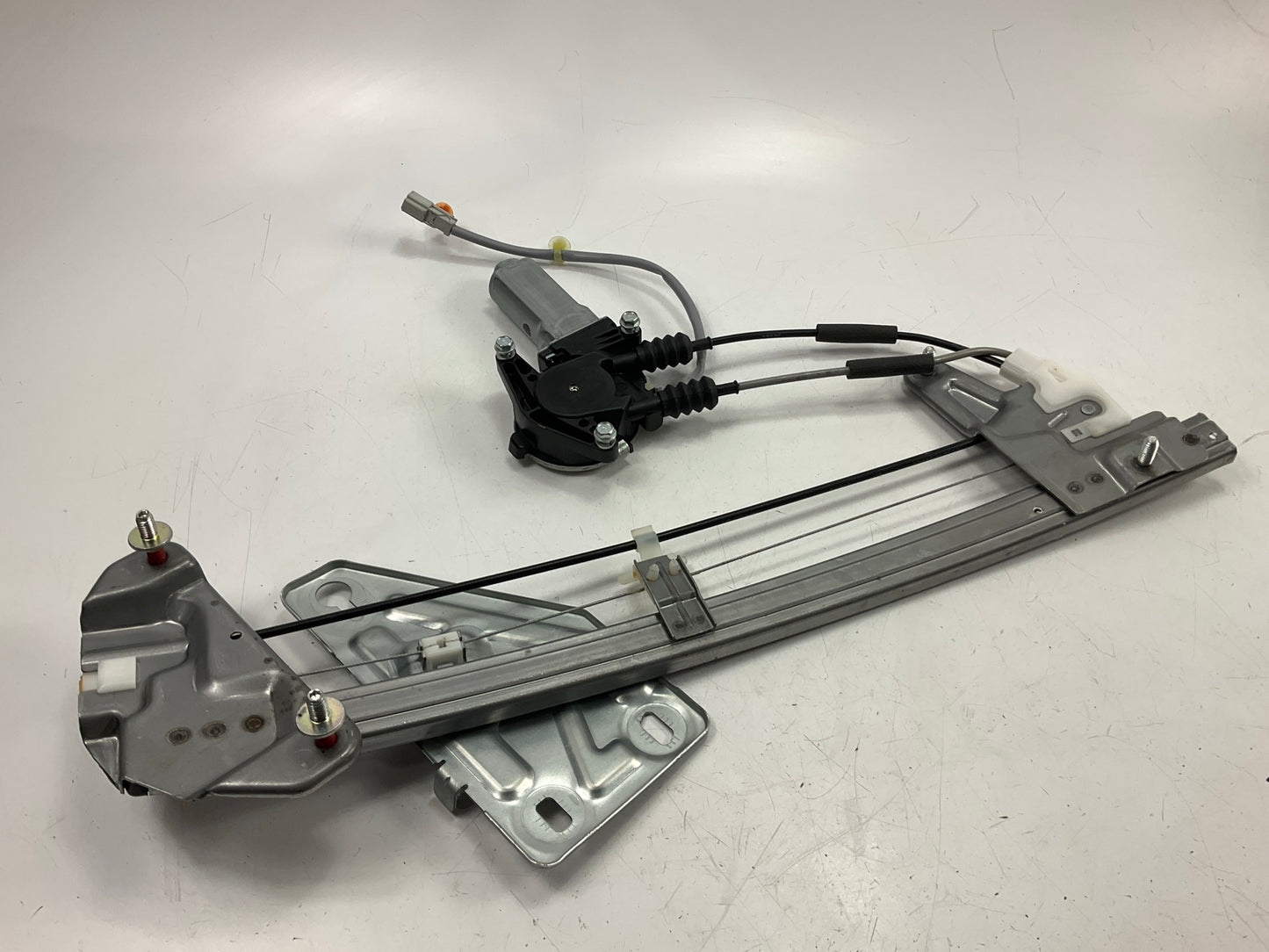 WAI WPR5678RM Front Right Power Window Motor & Regulator For 1995-1998 Acura TL