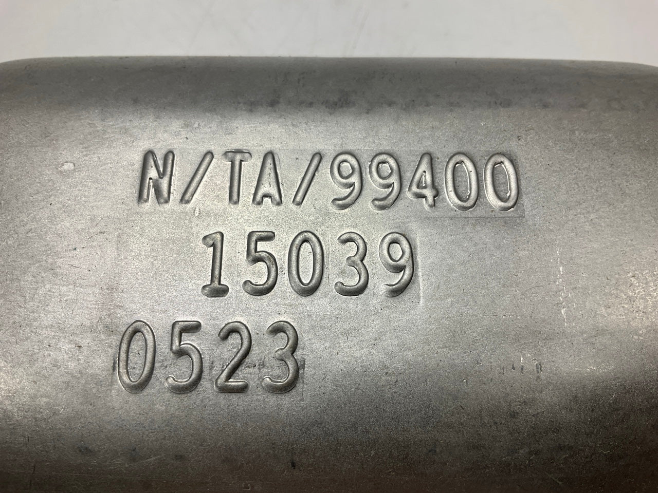 Walker 15039 Universal Catalytic Converter (3'' Inlet / Outlet) - FEDERAL ONLY