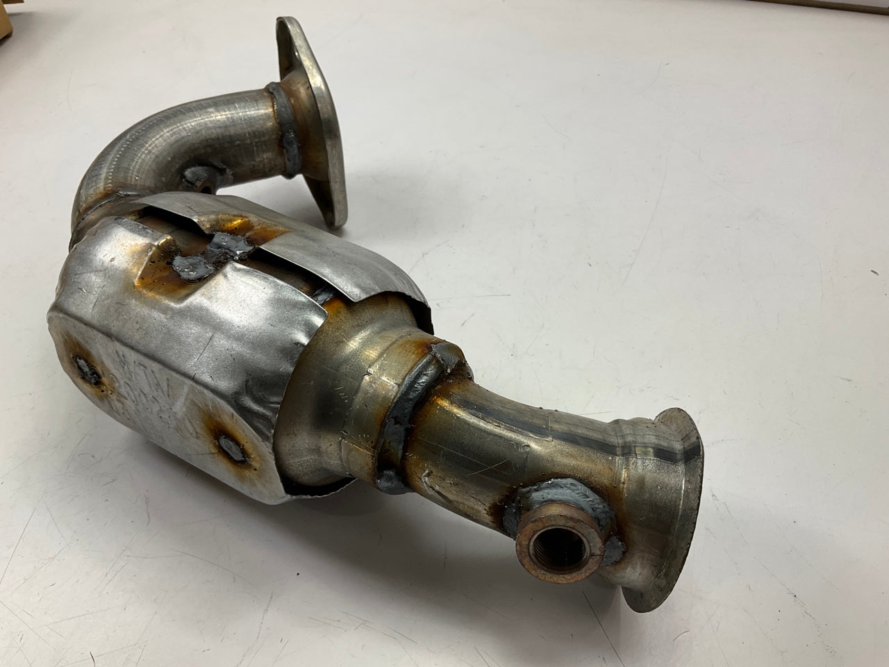 Walker 16119 Front Right Direct Fit EPA Compliant Catalytic Converter