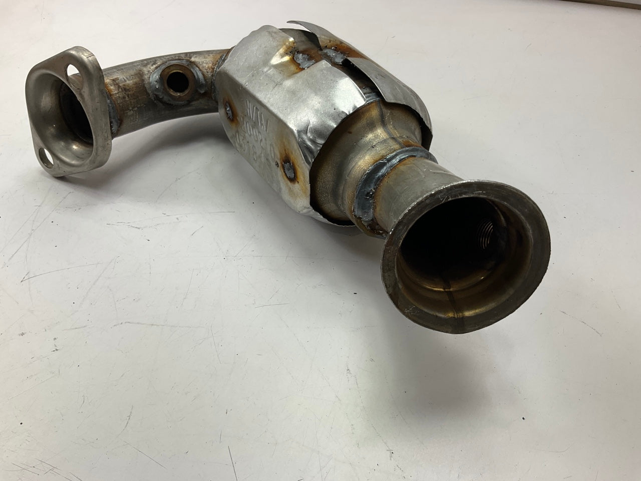Walker 16119 Front Right Direct Fit EPA Compliant Catalytic Converter