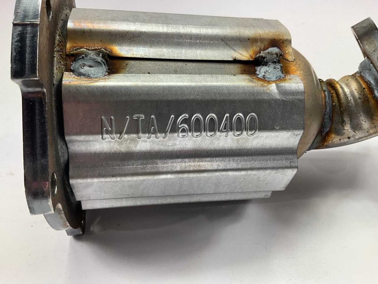 Walker 16397 Direct Fit EPA Front Catalytic Converter For 2004-2006 Maxima