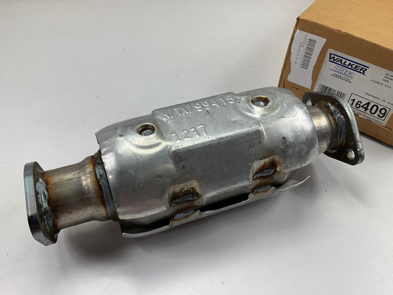 Walker 16409 Direct Fit EPA Compliant Catalytic Converter