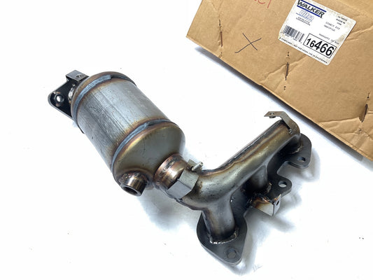 Walker 16466 Front Direct Fit EPA Compliant Catalytic Converter & Manifold