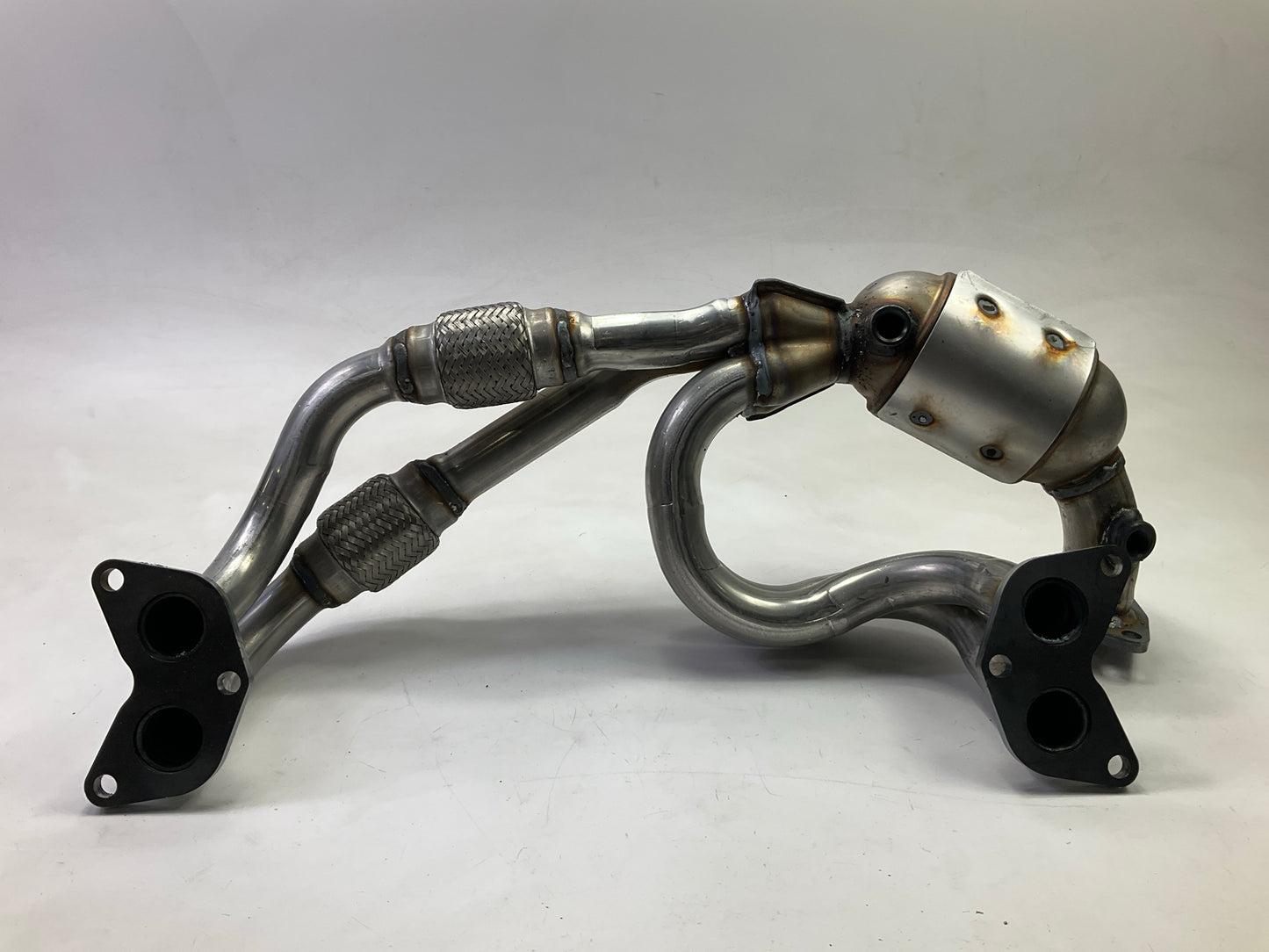 Missing Gasket & All Hardware - Walker 16564 Catalytic Converter, COMES AS IS