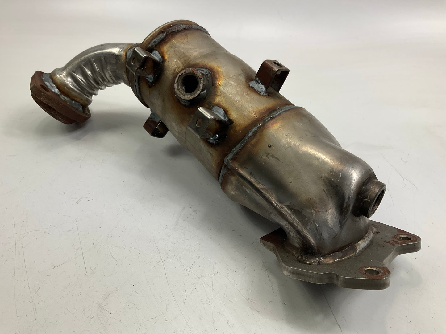 Minor Rust As Shown - Walker 16779 Front Left Direct Fit Catalytic Converter