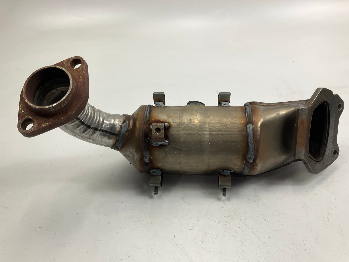 Minor Rust As Shown - Walker 16779 Front Left Direct Fit Catalytic Converter