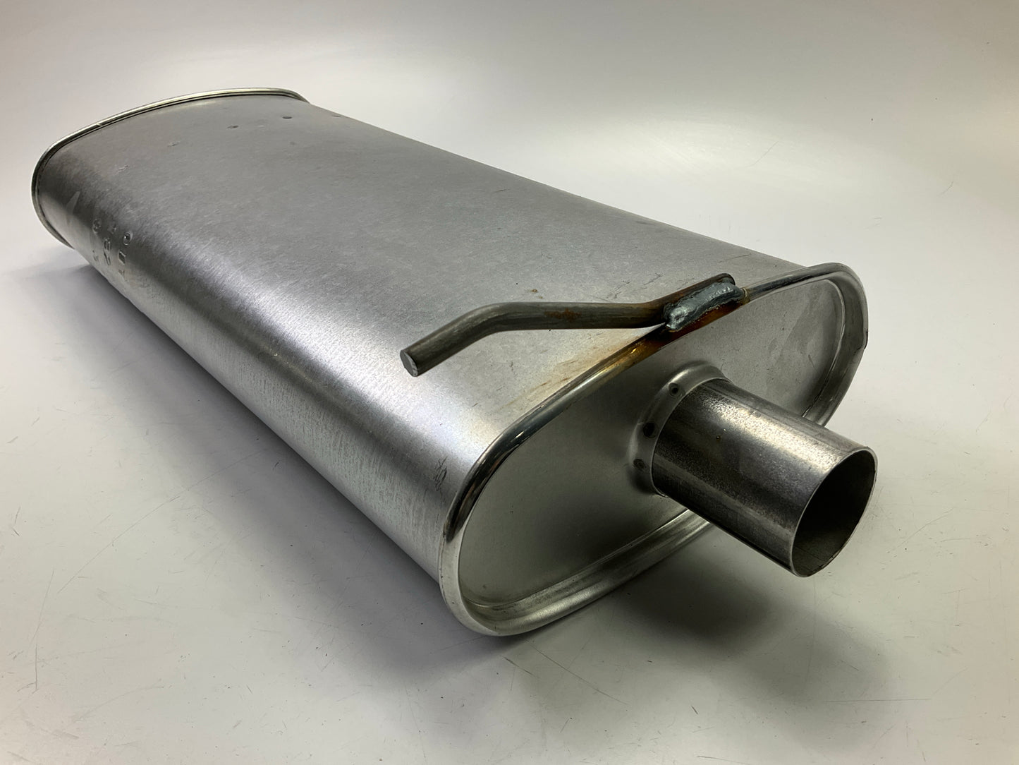 SMALL DENT ON OUTLET - SEE PHOTOS - Walker 18224 SoundFX Direct Fit Muffler