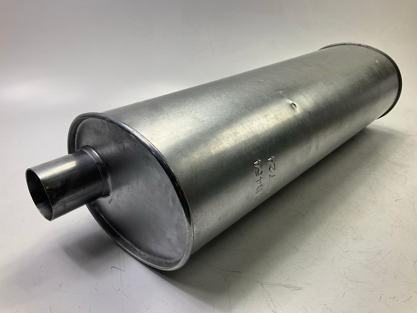 DENTED SEE PHOTOS Walker 18454 Exhaust Muffler