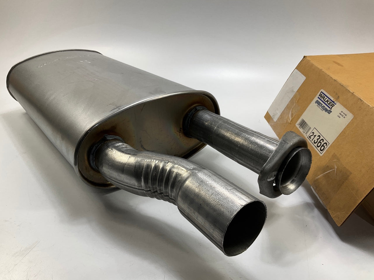 Walker 21366 Direct Fit Quiet-Flow SS Muffler - 1998-2001 Ford Explorer 5.0L V8