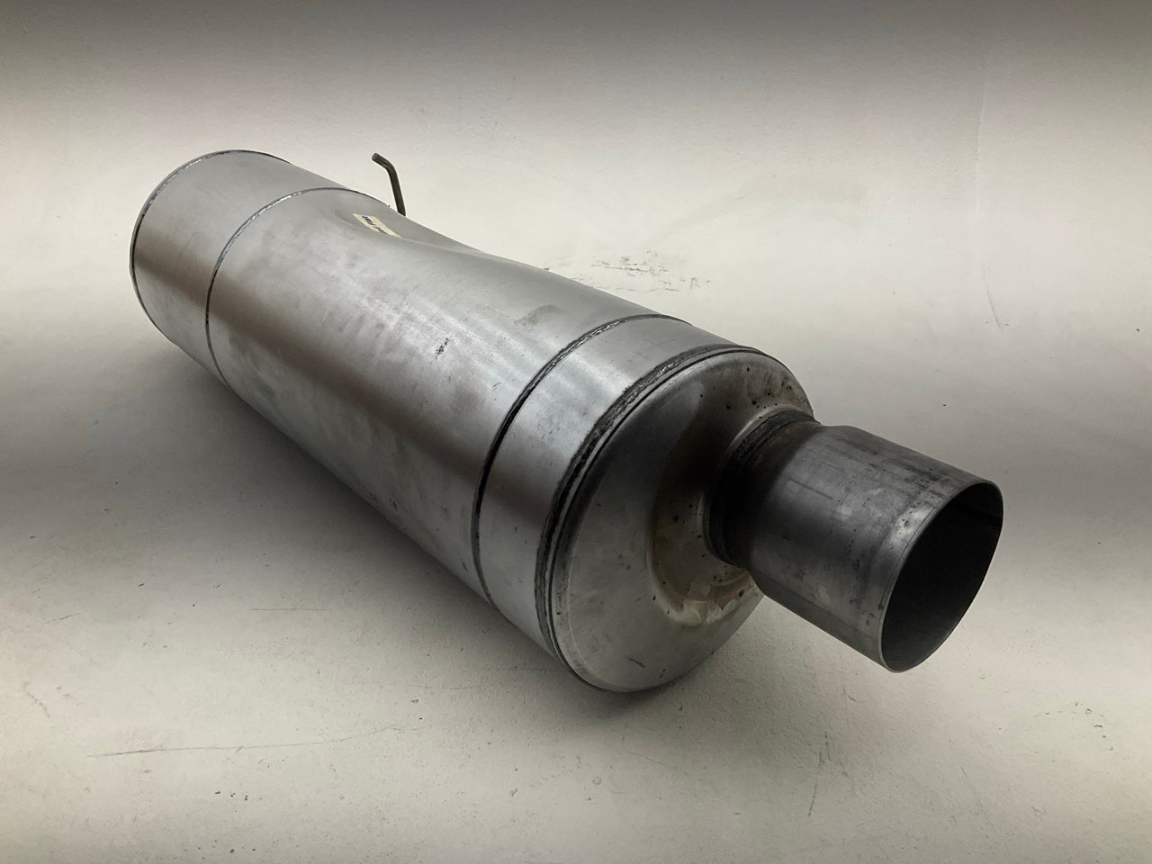 Walker 21443 Direct-fit Muffler For 1994-2002 Dodge Ram 2500 3500 5.9L CUMMINS