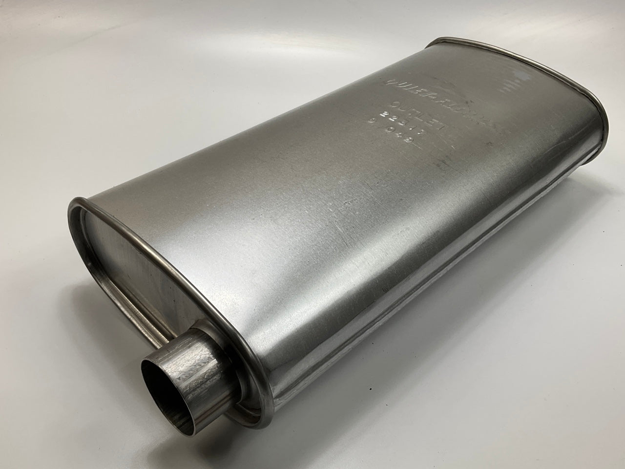 Walker 22317 Quiet-Flow SS Exhaust Muffler