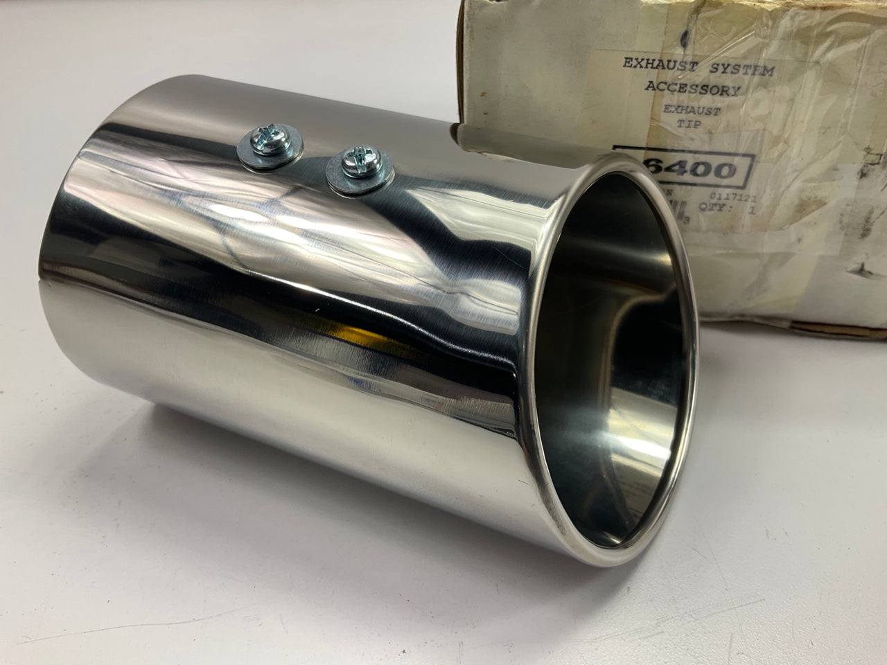 Walker 36400 2-3/4 Inch Inlet Oval Exhaust Chrome Pipe Tip 2.75''