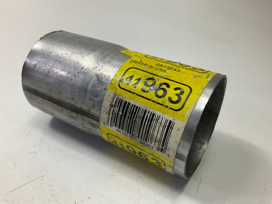 Walker 41963 Exhaust Reduction Pipe 2.5'' Inlet (OD) 2.25'' Outlet (ID) Adapter