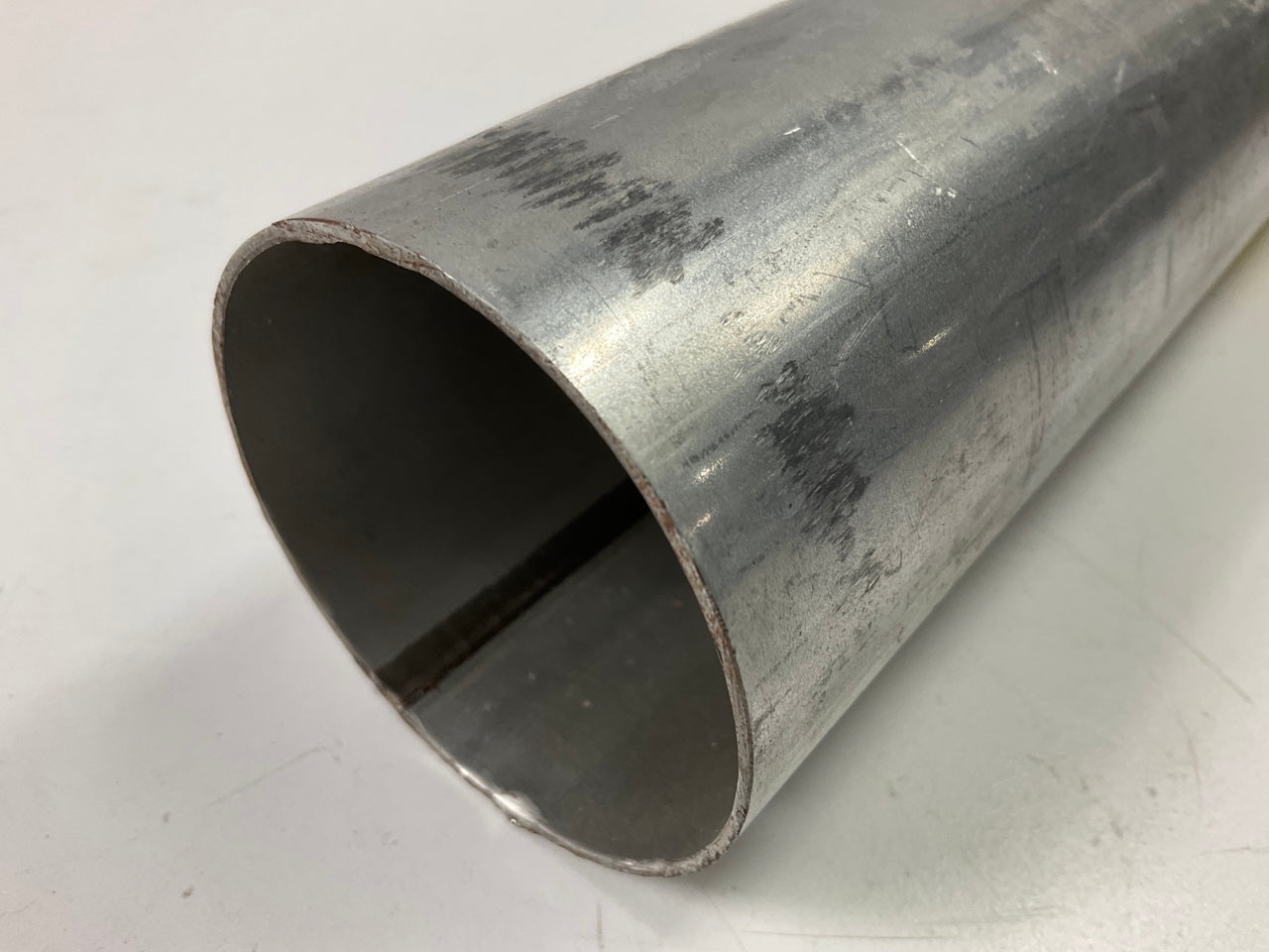 Walker 41966 Exhaust Pipe Connector 2.5'' Inlet (ID), 2.5'' Outlet (OD), 12'' Long