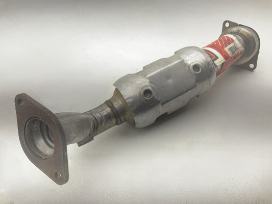 Walker 52507 Catalytic Converter For 2006-2008 Buick Lucerne 3.8L-V6 (EPA ONLY)