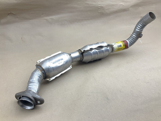 COSMETIC DAMAGE - Walker 54403 Direct Fit Catalytic Converter 4.2L V6 ONLY