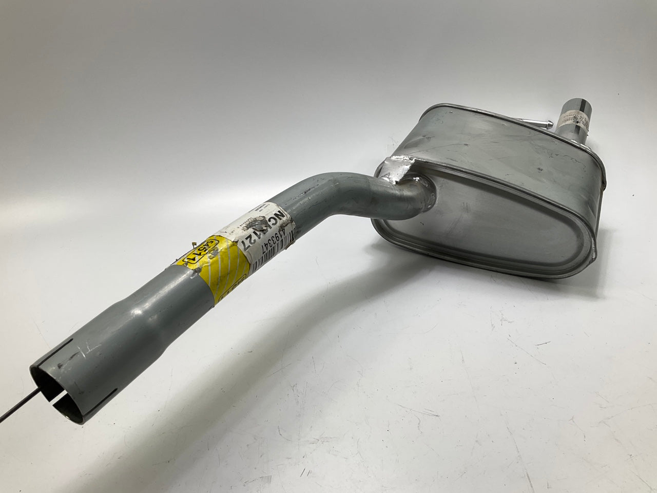 DENTED Walker 54511 Quiet-Flow Exhaust Muffler Assembly For 2003-2007 Ford Focus