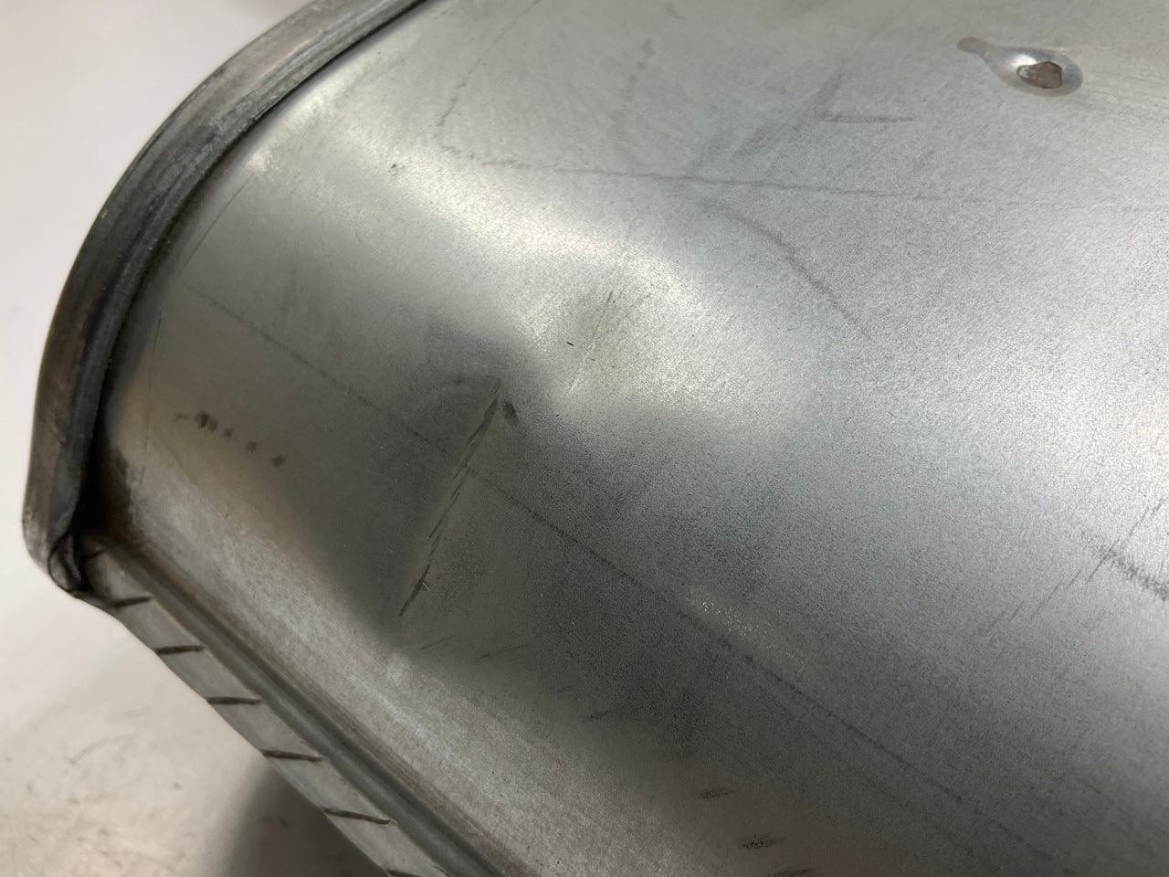 DENTED Walker 54511 Quiet-Flow Exhaust Muffler Assembly For 2003-2007 Ford Focus