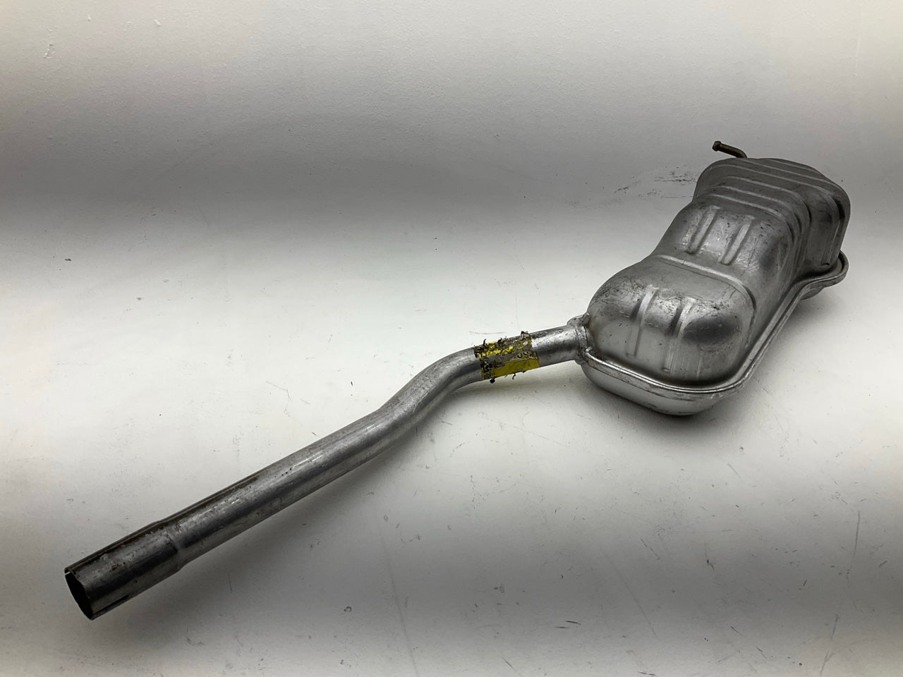 COSMETIC IMPERFECTIONS AS SHOWN - Walker 54909 Left Muffler 00-05 Passat AWD 2.8