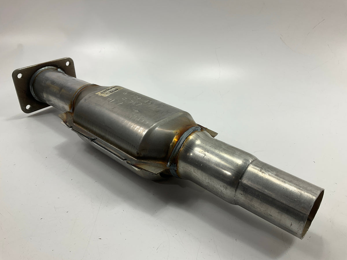 Walker 81967 Direct-Fit Catalytic Converter - CARB (CALI) Certified  D-182-45