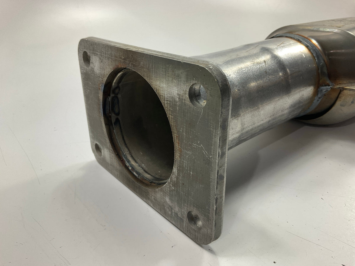 Walker 81967 Direct-Fit Catalytic Converter - CARB (CALI) Certified  D-182-45