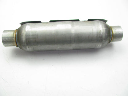 Walker 93257 UNIVERSAL 2-1/4'' Catalytic Converter, 17.5'' Long, 2.25'' Inlet & Out