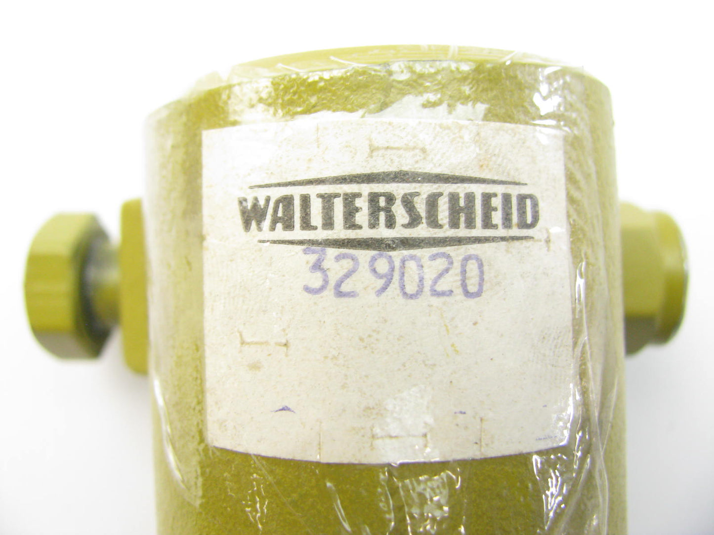 Walterscheid 329020  2200 Series Round Bore Implement Yoke 2200 1.25 X .25 Clamp