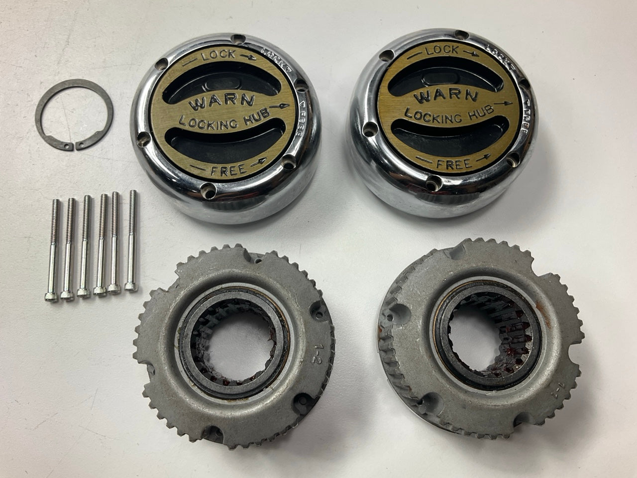 MISSING HARDWARE - Warn 20990 Dana 44 Premium 4WD Locking Hub Kit 19 Spline