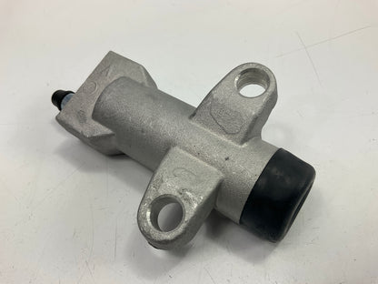WBR 30620-B5010 Clutch Slave Cylinder