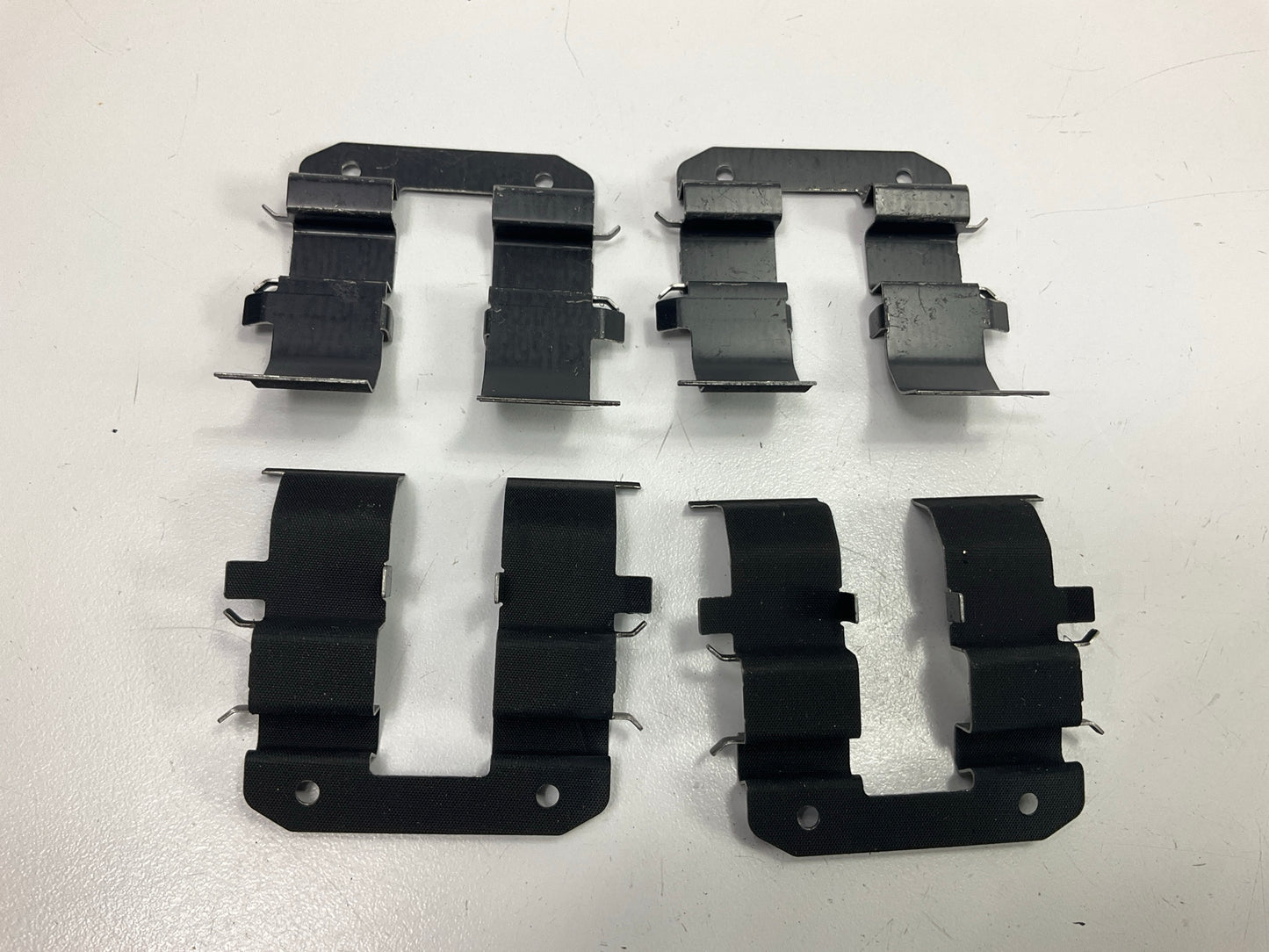 Wearever 13437A Rear Disc Brake Hardware Kit