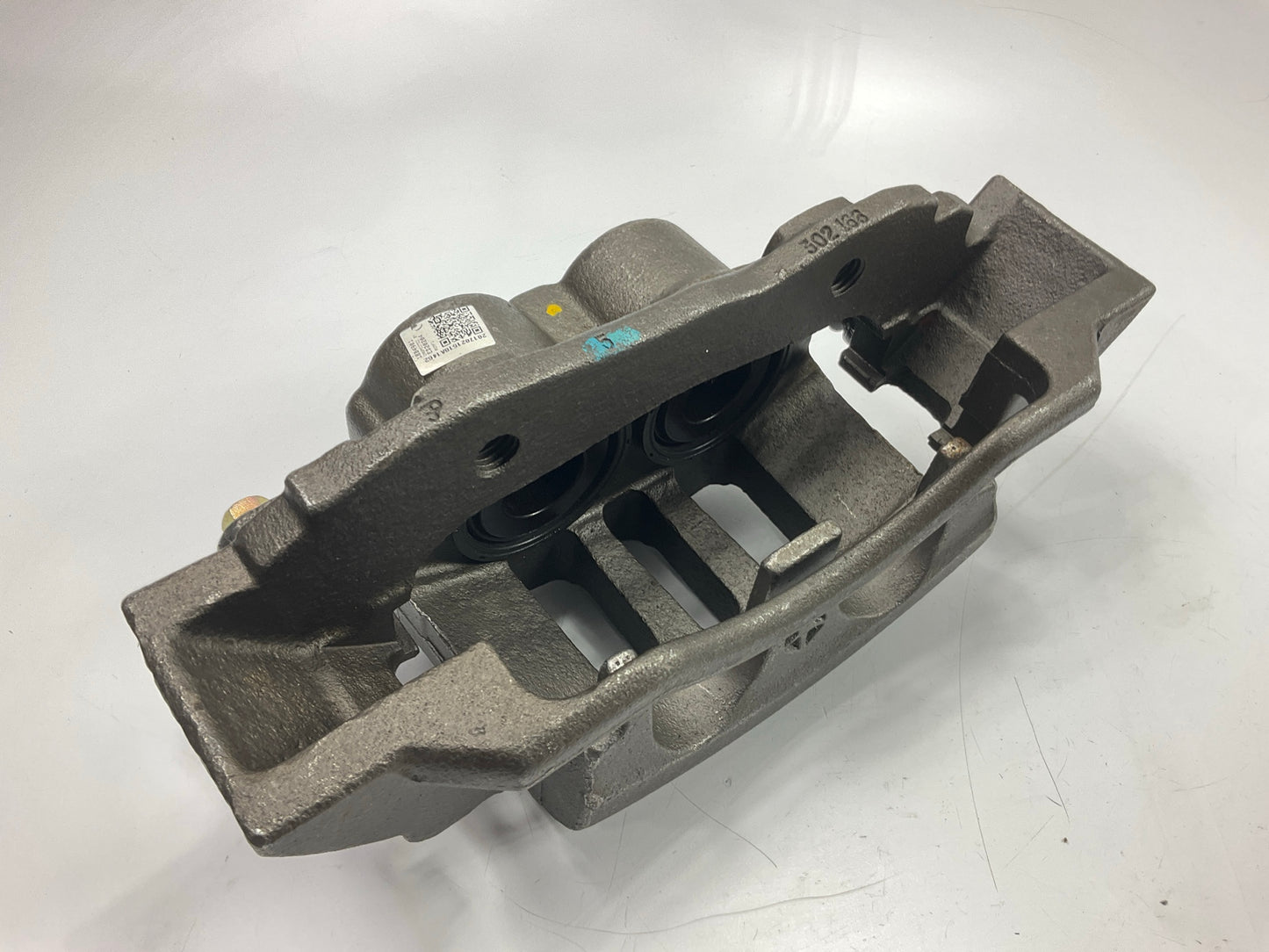 Wearever 18-B4901 Front Right Passenger Side Brake Caliper 2004-08 Pacifica