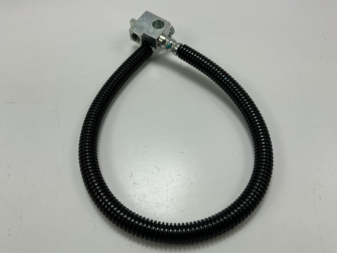 Wearever BHA620943 Rear Center Brake Hose