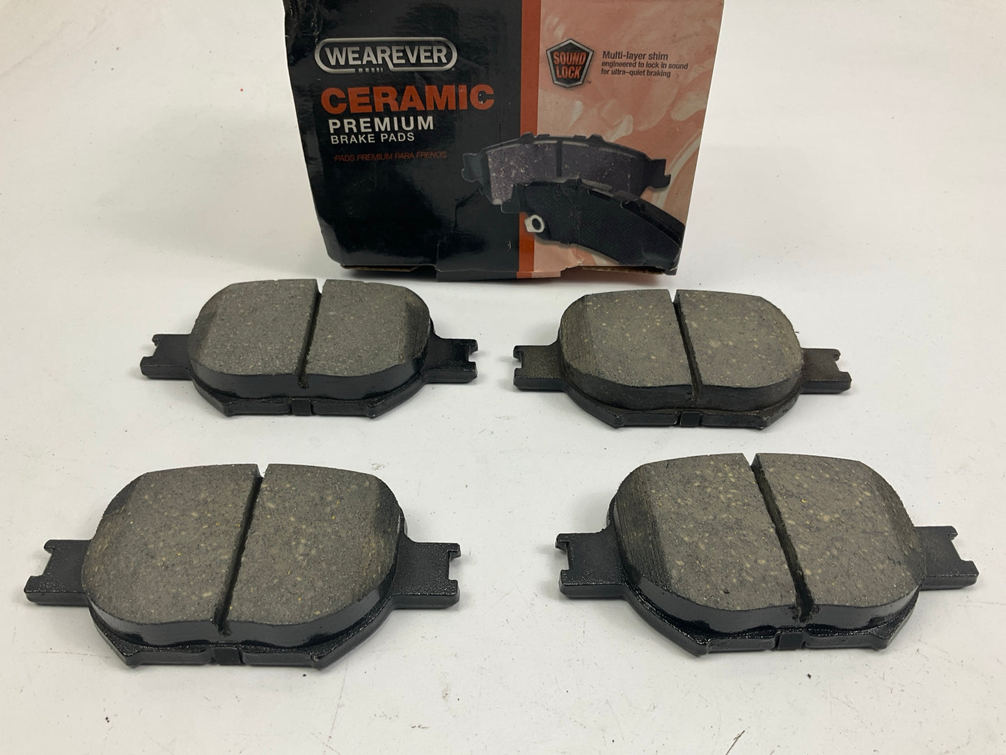 Wearever CNAD817 Front Ceramic Disc Brake Pads